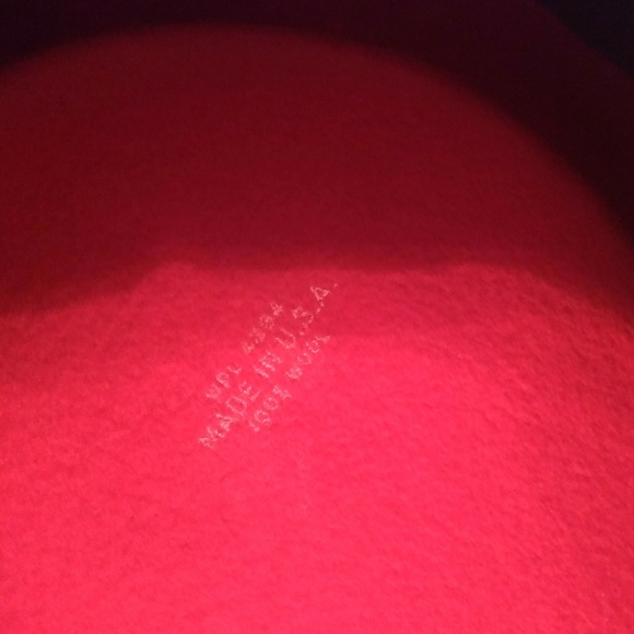 Vintage Hat - Picture 3 of 3